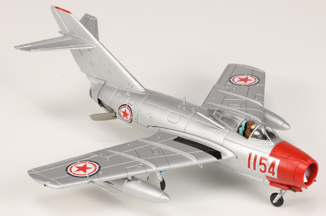 Hobby Master 1/72 MiG-15 Fagot Red 1154 CPVAF