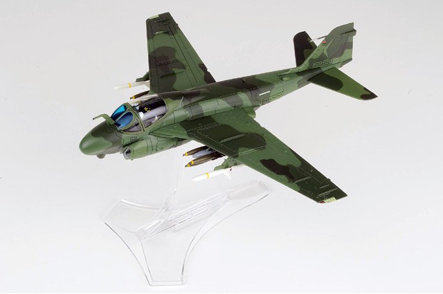 001648 Century Wings A-6E Intruder 1/72 Model NG511 USN VA-165 Boomers