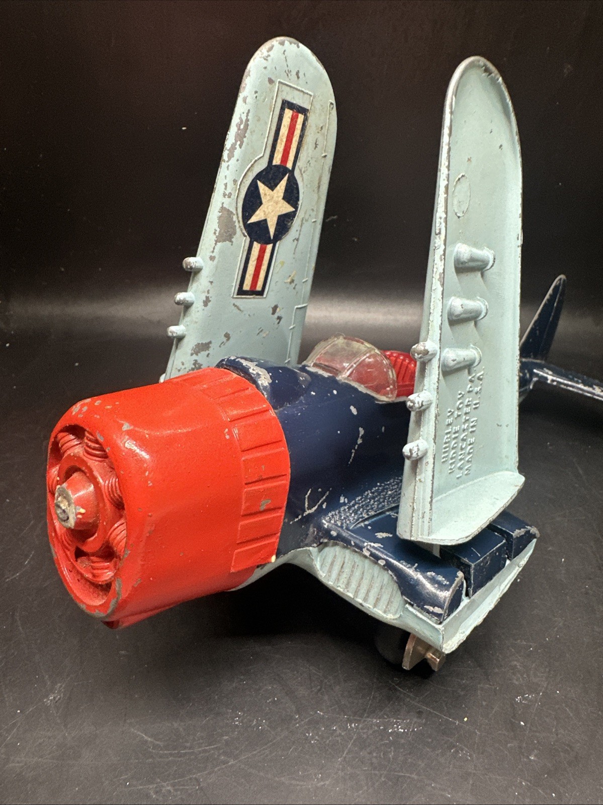 Hubley American Eagle Navy Fighter Bomber Aircraft Carrier 21214 P-47 Dauntless