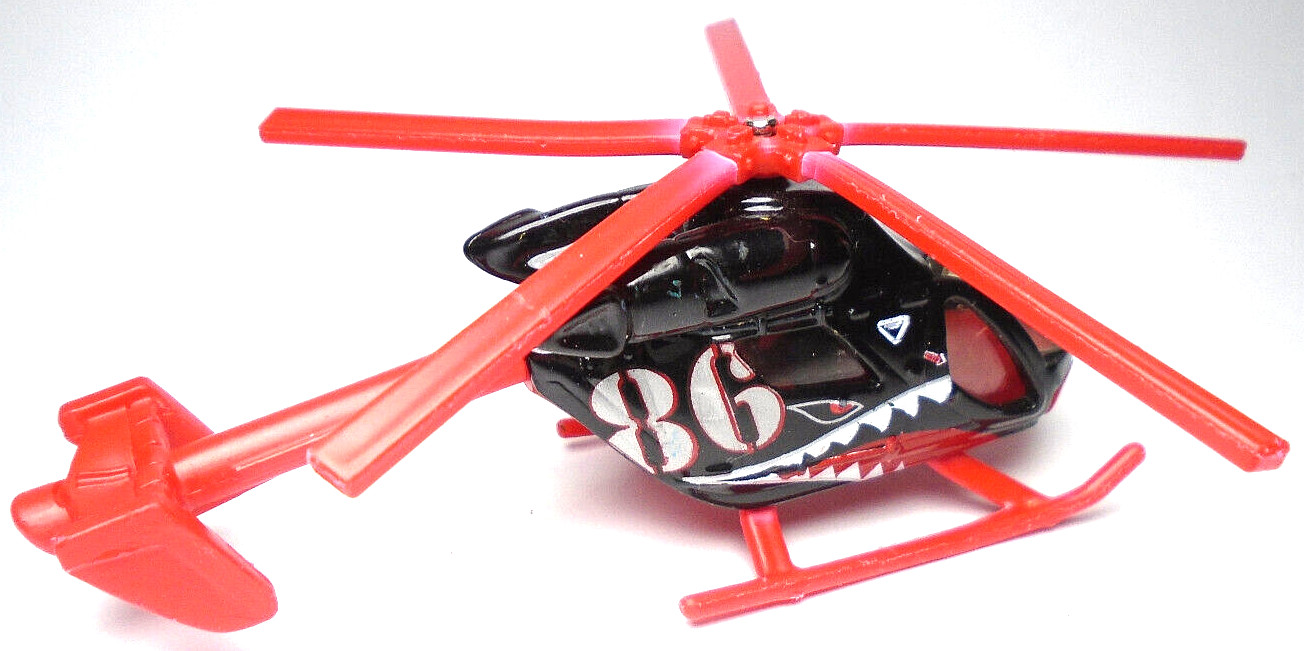 2011 MATCHBOX AIRBLADE #86 BLACK & RED 3 5/8″ DIECAST HELICOPTER W/ SHARK TEETH