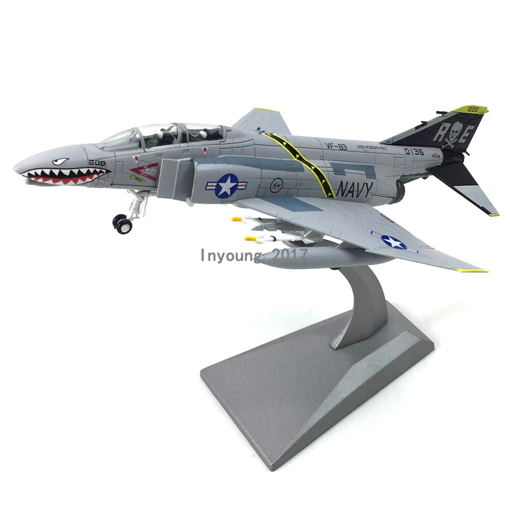 1:100 McDonnell-Douglas F-4C Phahtom Fighter Airplane Model Diecast Plane Model