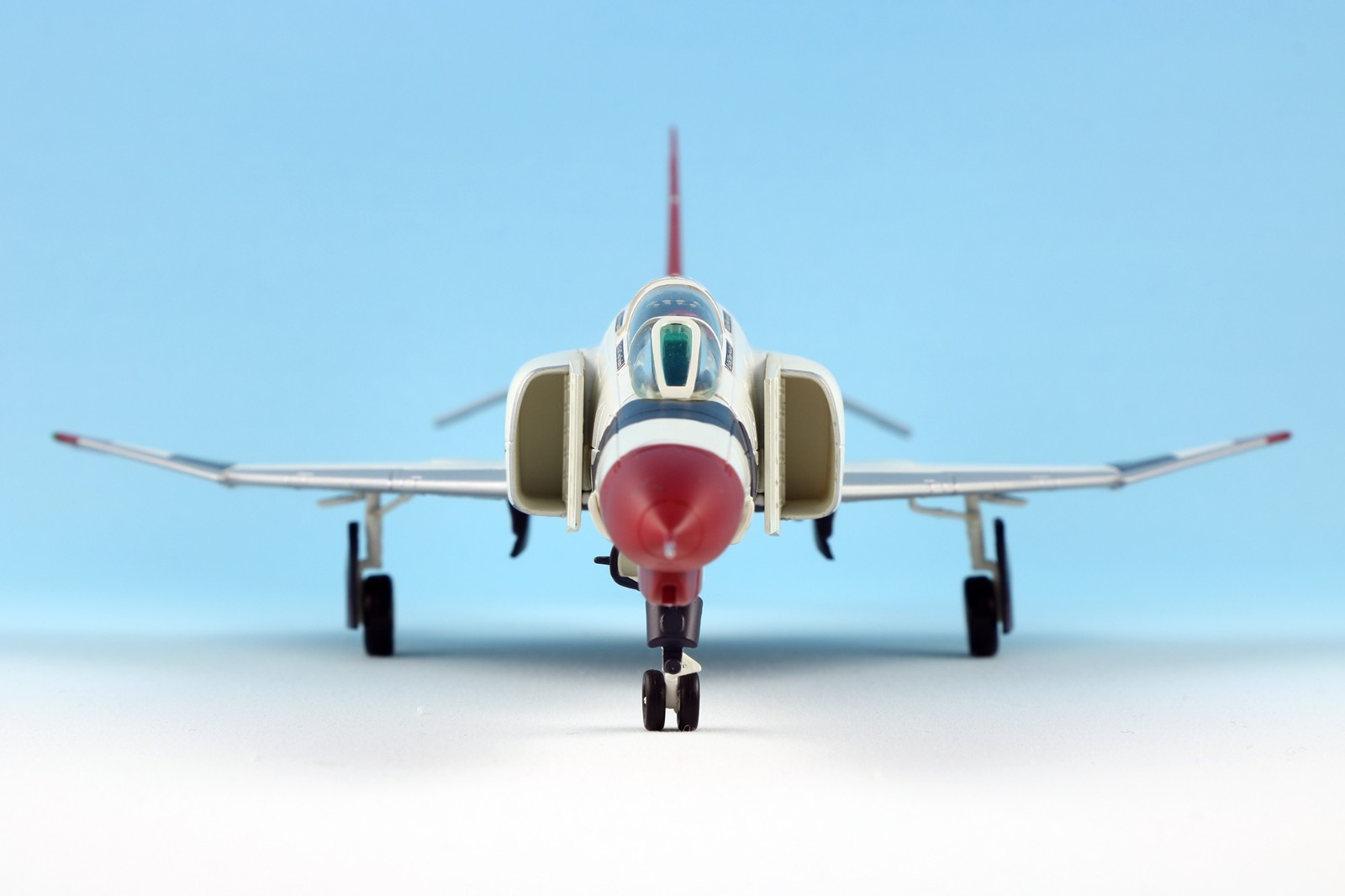 Hobby Master McDonnell Douglas F-4E Phantom II USAF Thunderbirds #1, HA1910