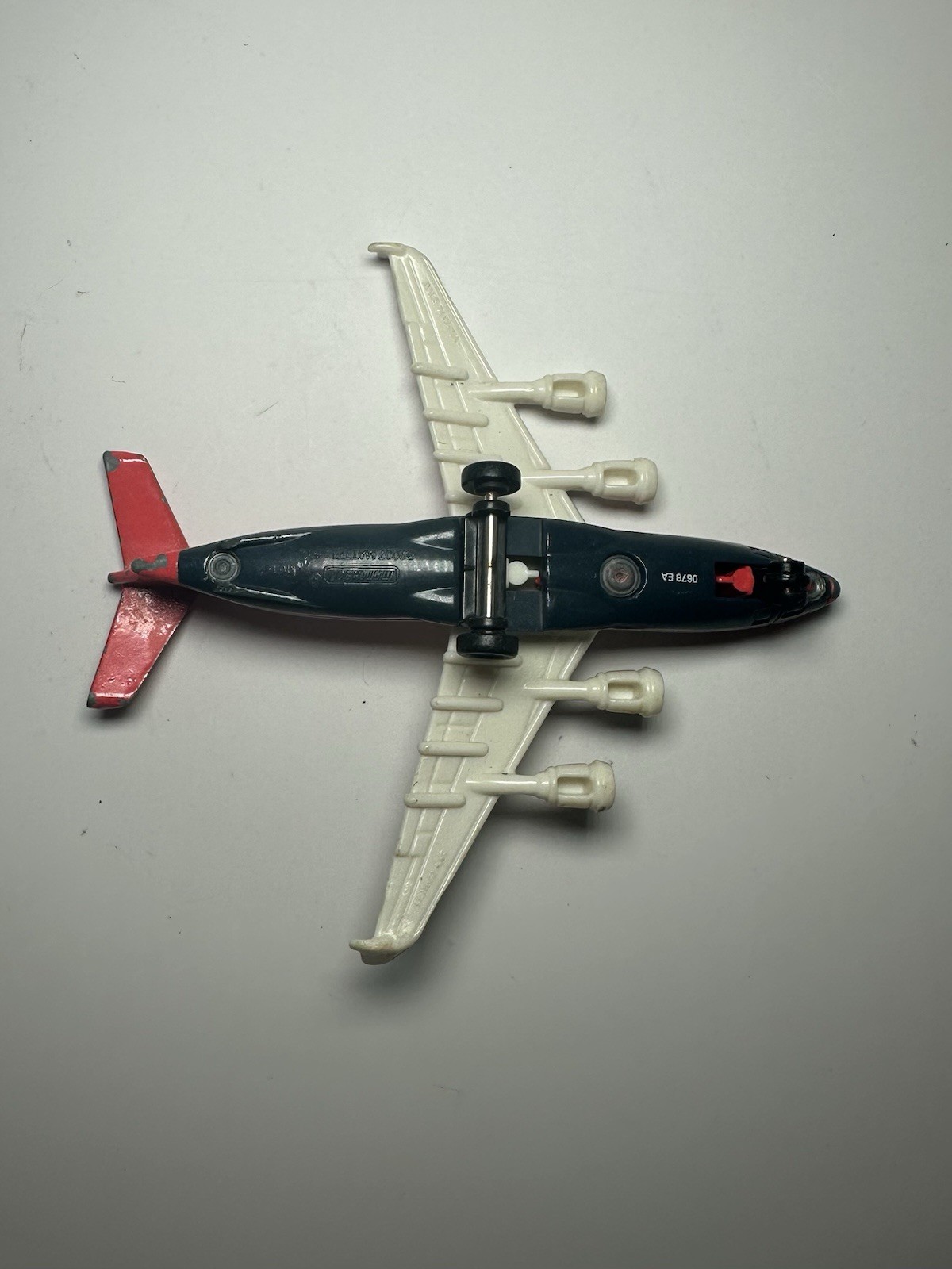 Matchbox Skybusters Sky Cargo Fire Rescue Plane AIR053