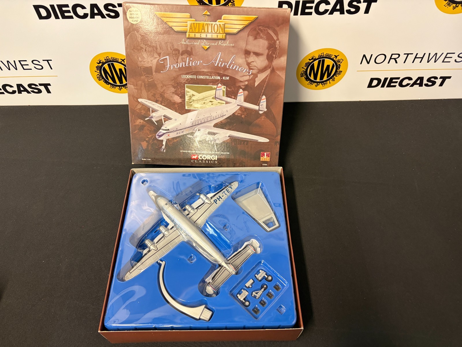 CORGI AVIATION 1:144 SCALE 47504 LOCKHEED CONSTELLATION – KLM