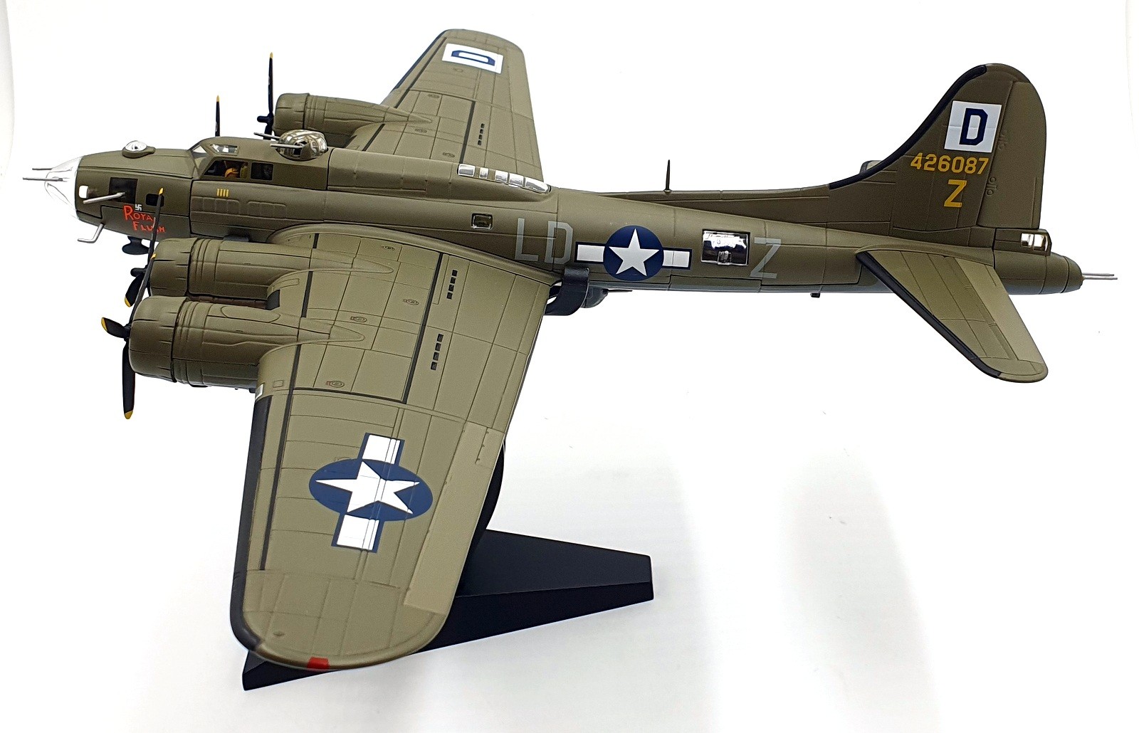 Corgi 1/72 Scale AA33322 Boeing B-17F-45-VE “Flying Fortress” Royal Flush 1943