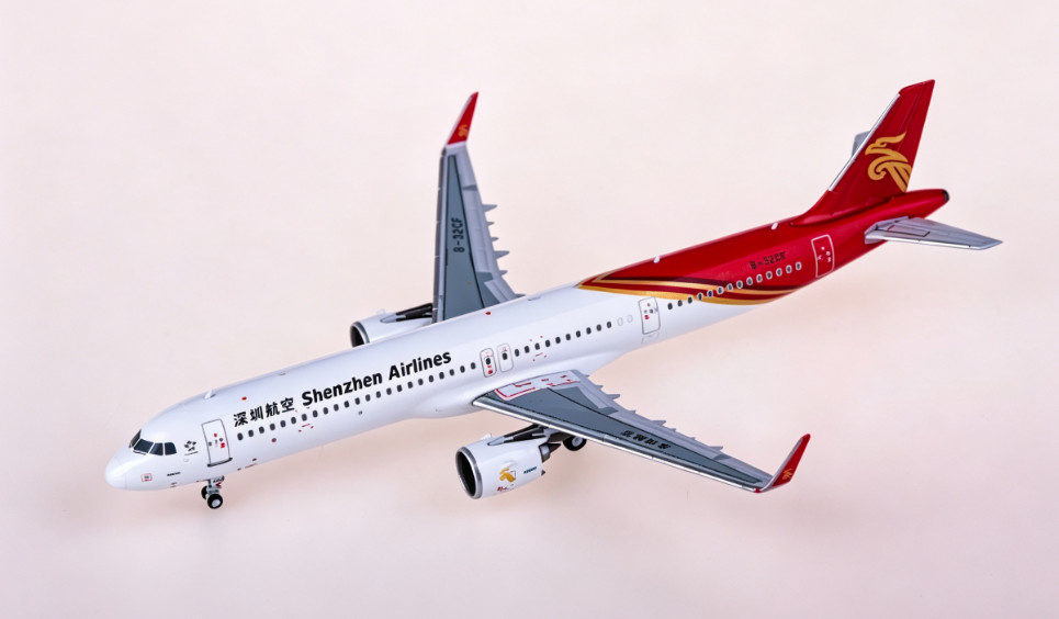 1:400 Phoenix Lufthansa D-AING A320neo Passenger Diecast Aircraft Plane Model