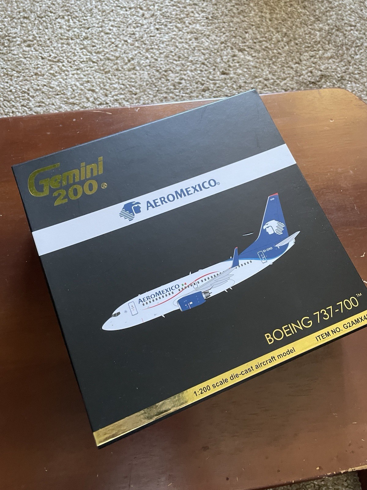 Gemini 200 Aeromexico Boeing 737-700 1:200 Diecast Model Airplane