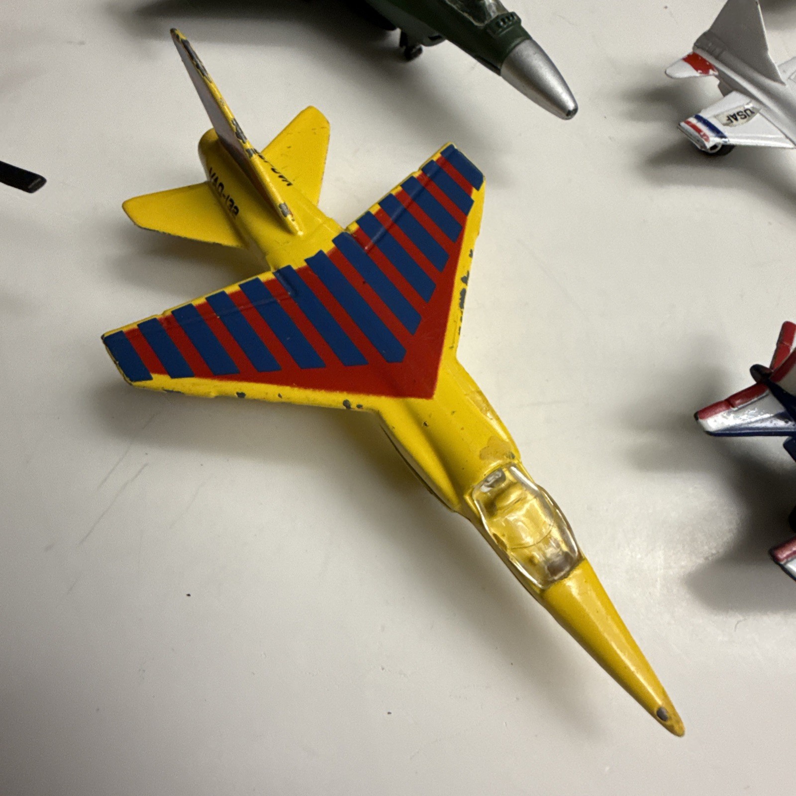 Diecast Aircraft Planes Lot Of 41 Assorted Mixed Military Airplanes Jets – As Is