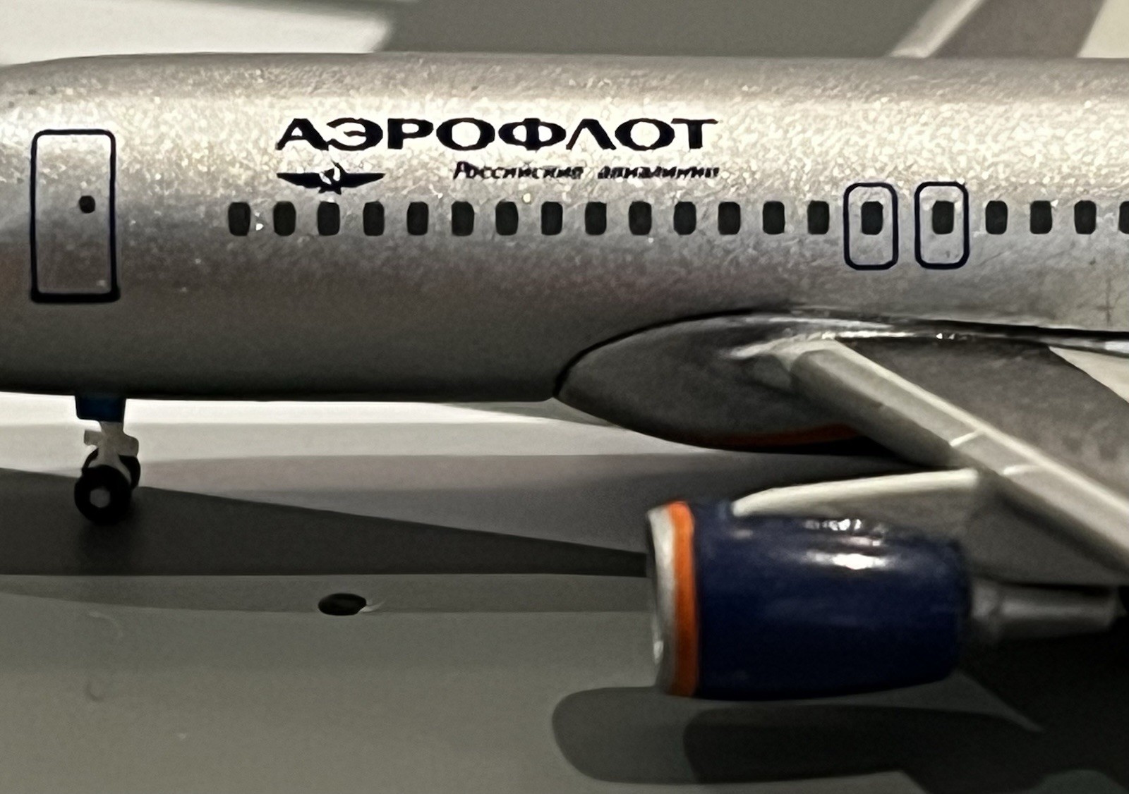Herpa 1:500 AEROFLOT Russian Airlines A320-200 “VP-BDK” Die Cast Scale Model