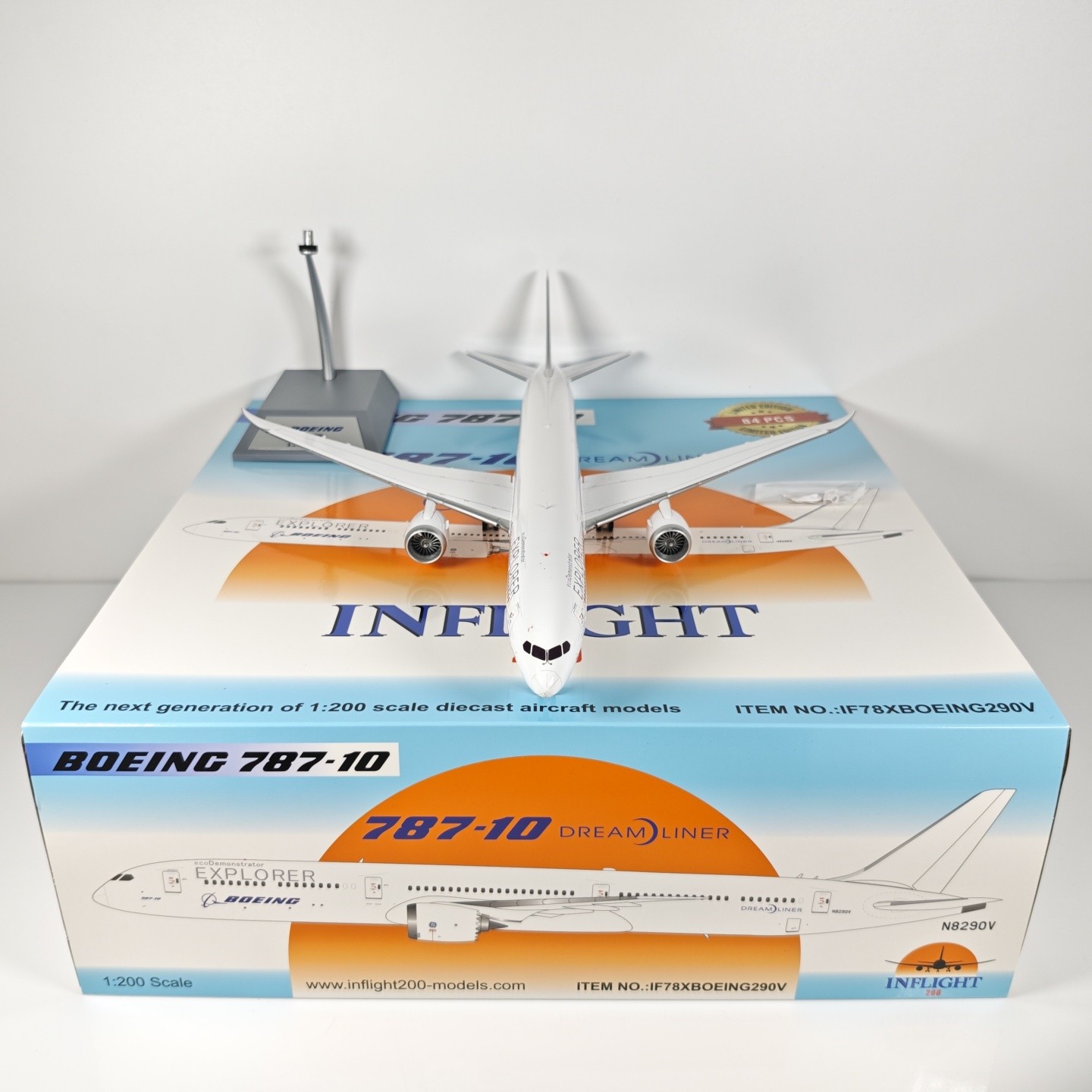1:200 InFlight Boeing B787-10 N8290V​ Passenger Airplane Diecast Plane Model
