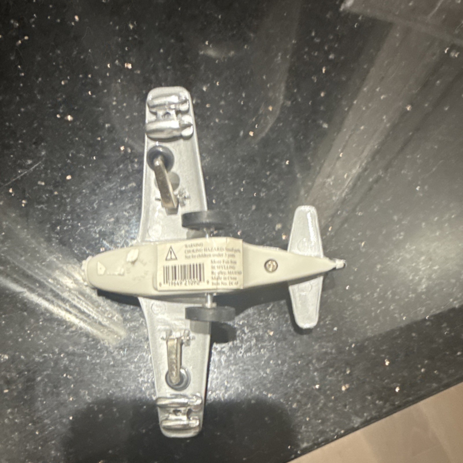 EMOP Schylling 1:64 Diecast Mustang Propeller Plane Silver Blue Red K502