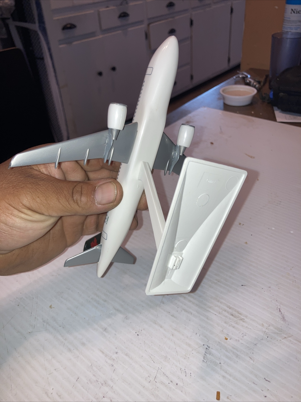 VINTAGE AIR CANADA DC-9 McDONALD DOUCLAS REPLICA DESK TOP AIRCRAFT