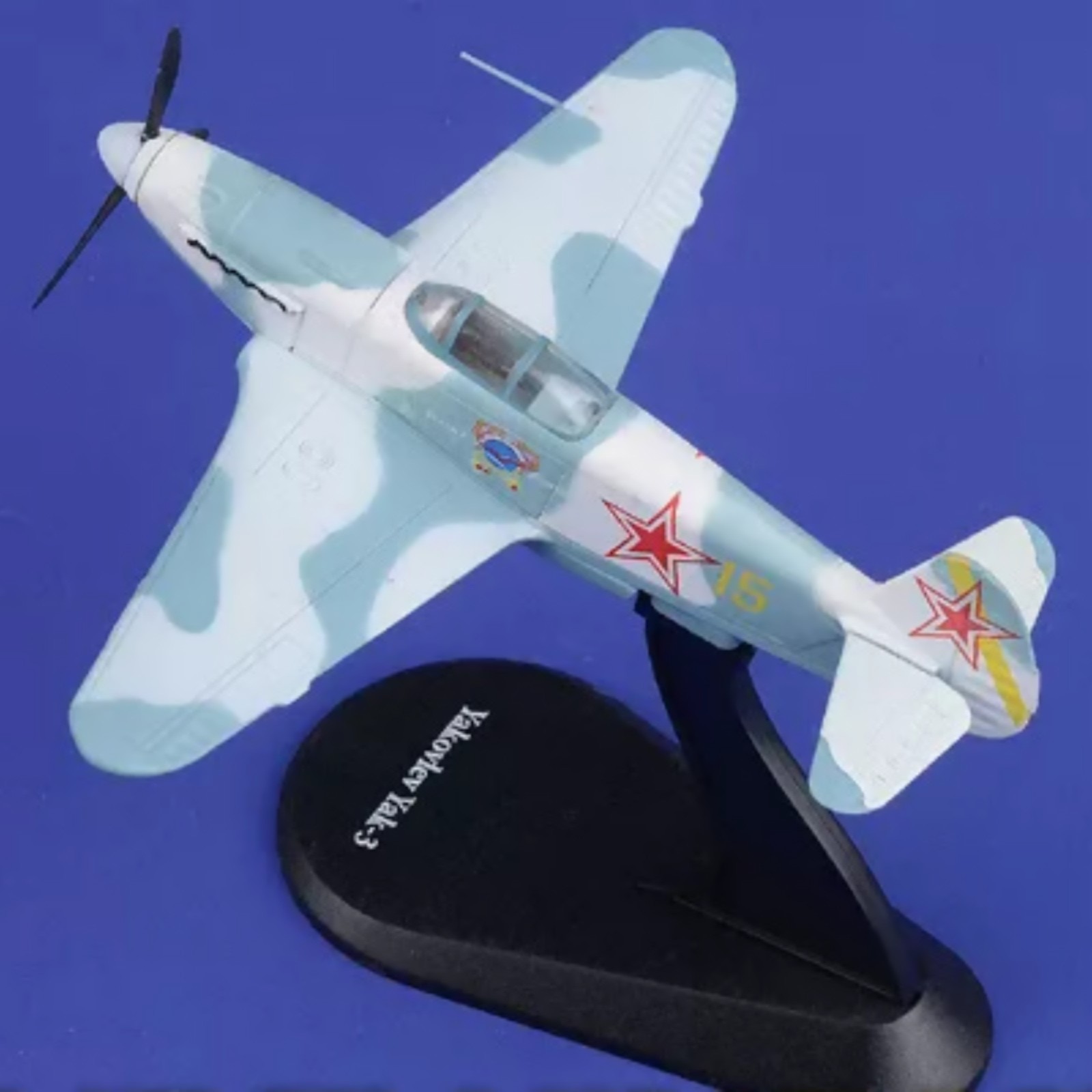 1/72 WWII Soviet Yak-3 Fighter Military Aircraft Model Souvenir Static Display