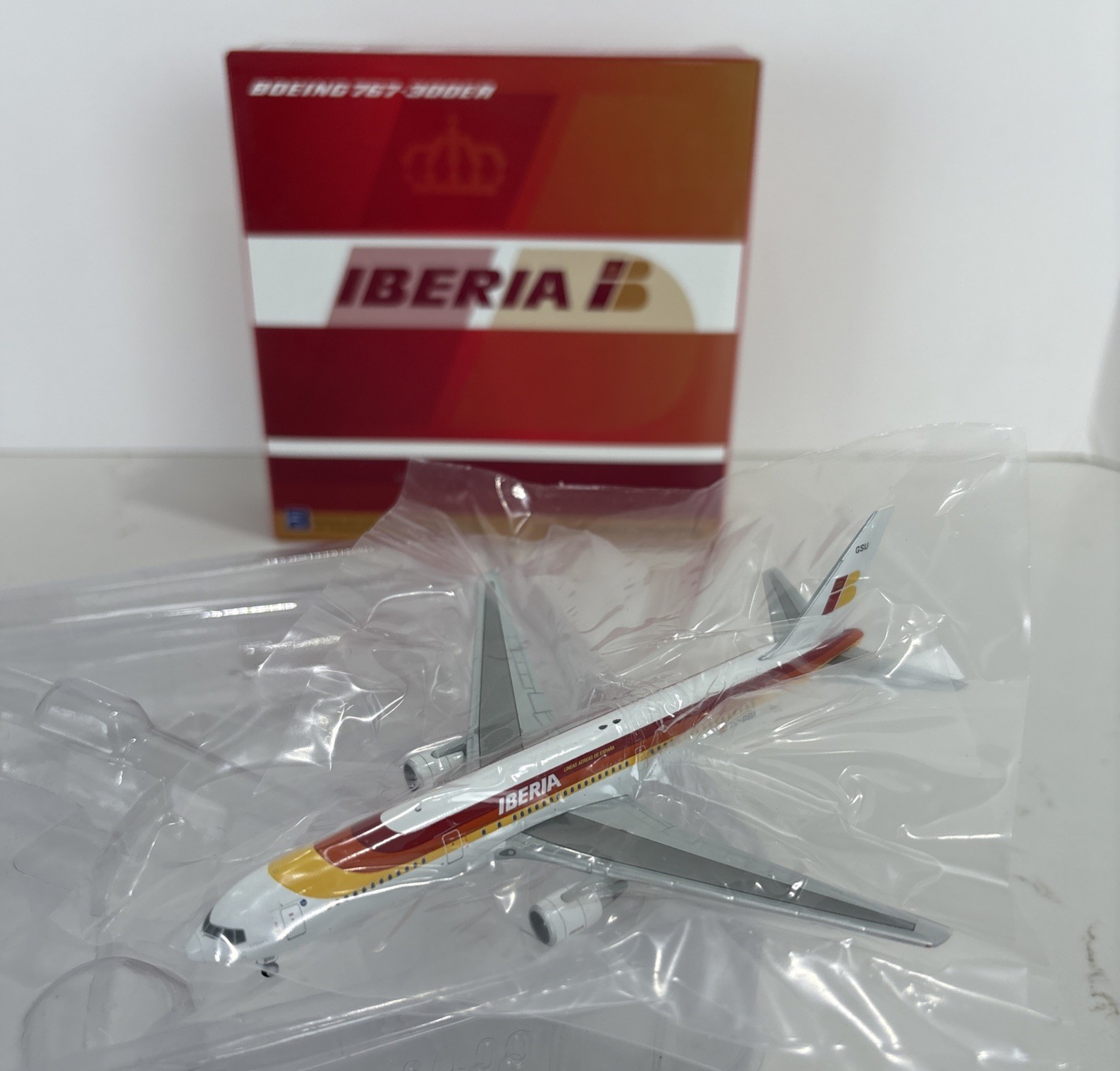 1:400 Boeing 767-300 Iberia EC-GSU JC Wings XX4260