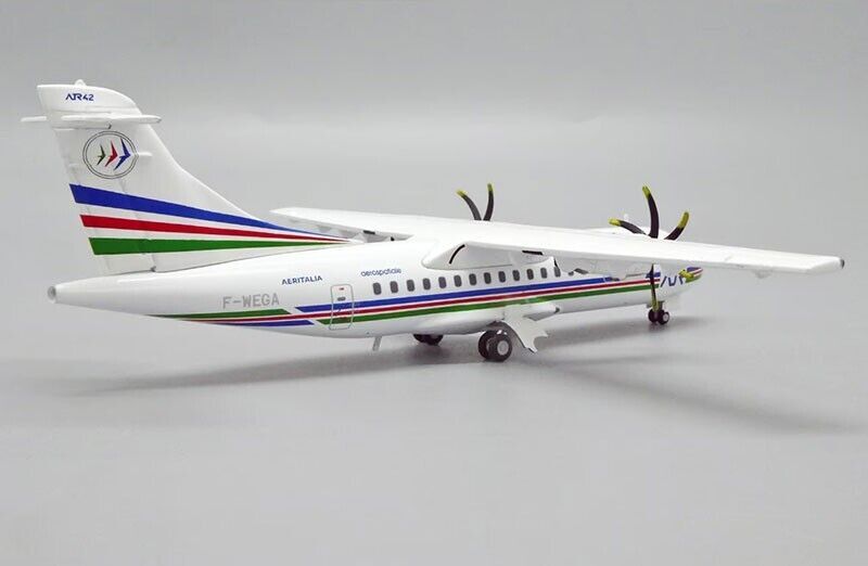 1:200 JC Wings ATR-42-300 Passenger Airplane Diecast Aircraft Plane Model