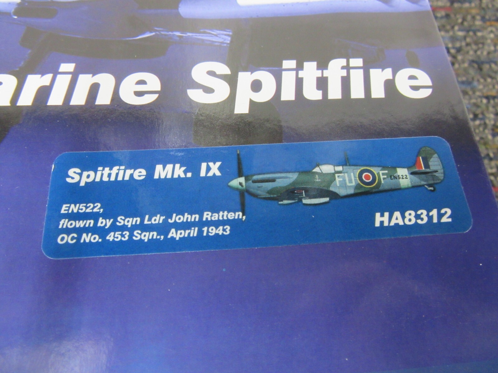 Supermarine Spitfire Mk. IX Airplane Plane diecast 1:48 Hobby Master Air Power
