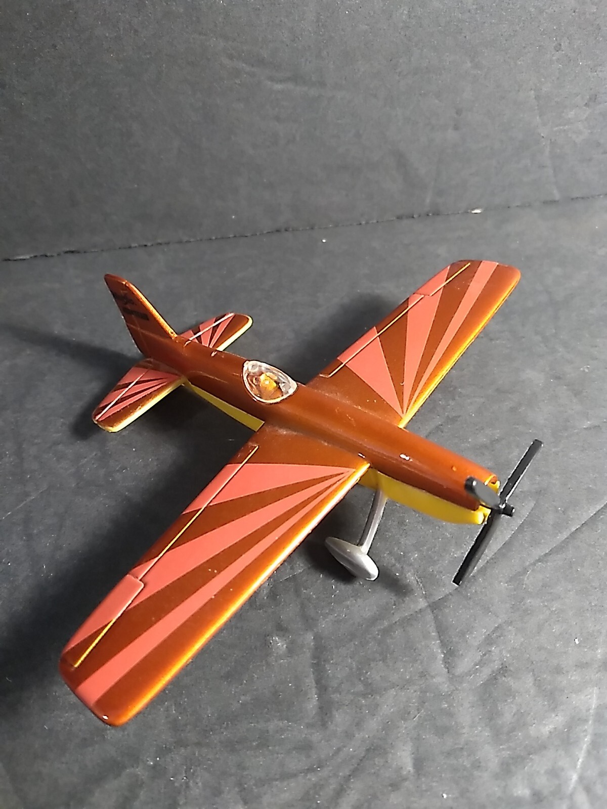 Diecast Maisto Stunt Plane