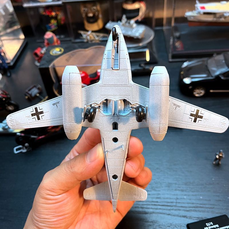 Wltk 1/72 German Luftwaffe Messerschmitt Me 262 Schwalbe Fighter Diecast Model