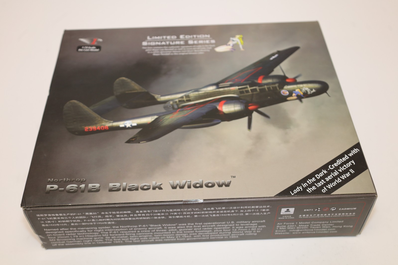 Air Force 1 AF1-00113B P-61B Black Widow ‘Lady in the Dark’ Signature 1/72 Scale