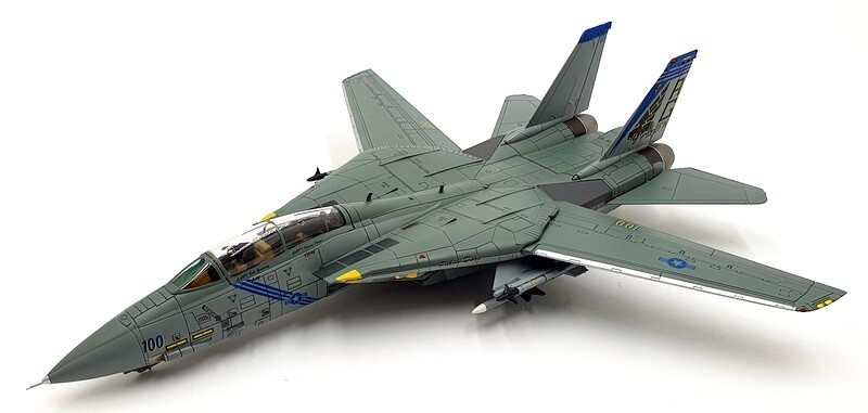Hobby Master 1/72 Scale HA5243 – Grumman F-14B Tomcat OEF Pukin Dogs 2002