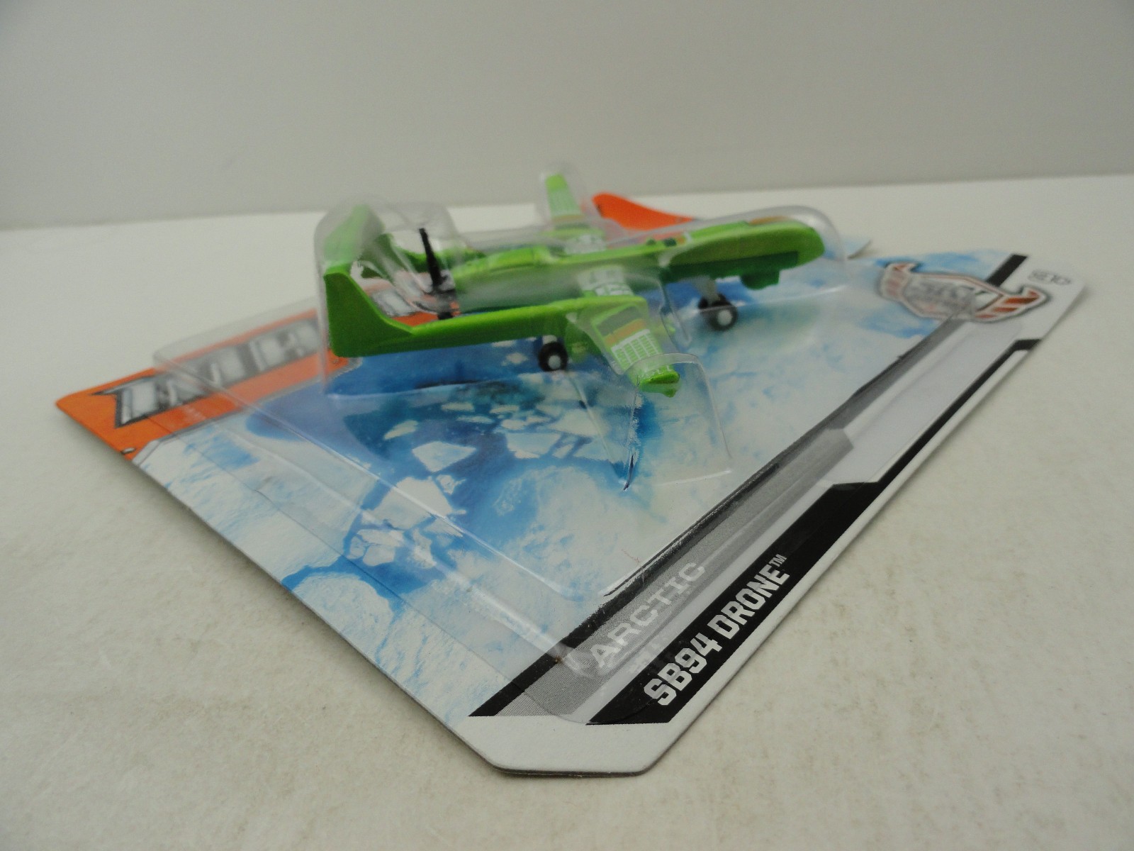 2012 Matchbox Sky Busters Arctic SB94 Drone (Green)