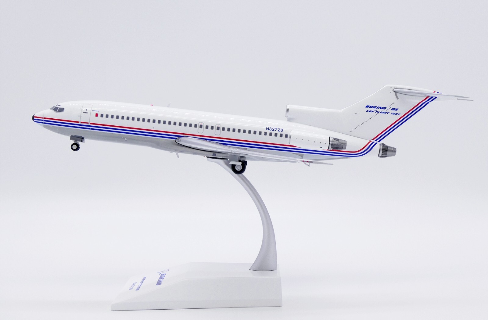 Boeing (Flight Test Fantasy) / Boeing 727-100 / N32720 / XX20414 / 1:200