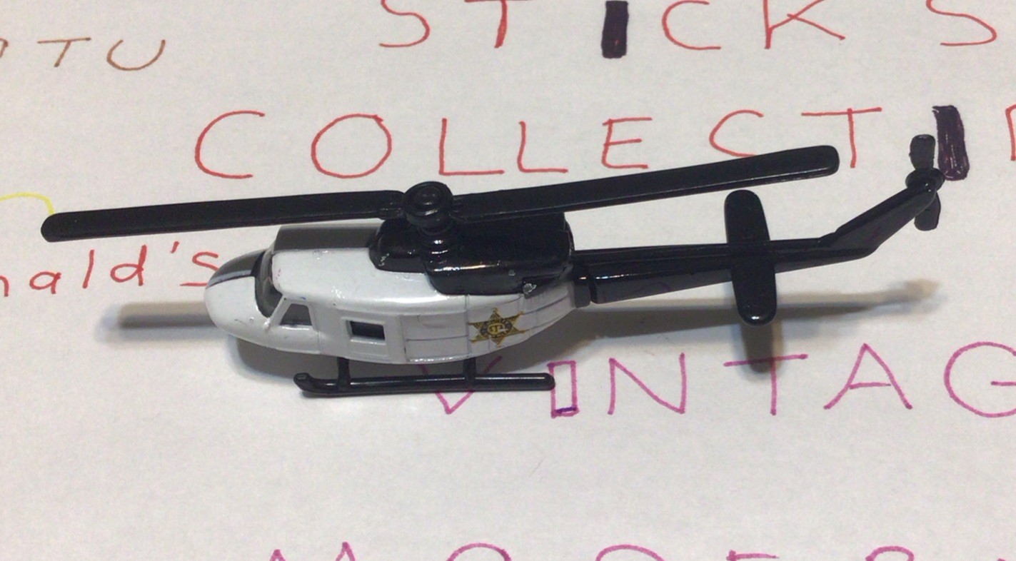 Yatming Vintage Black and White Two Blade Police Helicopter Diecast 1:64 D5 047A