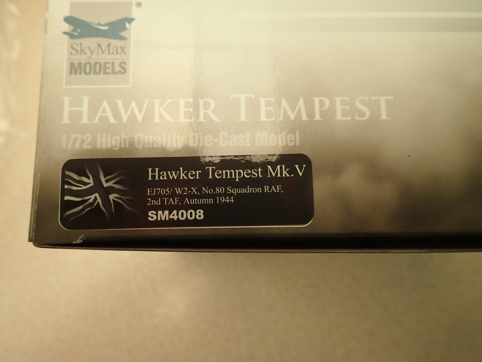 Skymax Models SM4008 1:72 Hawker Tempest Mk.V No 80 Sqn RAF 1944 Untouched