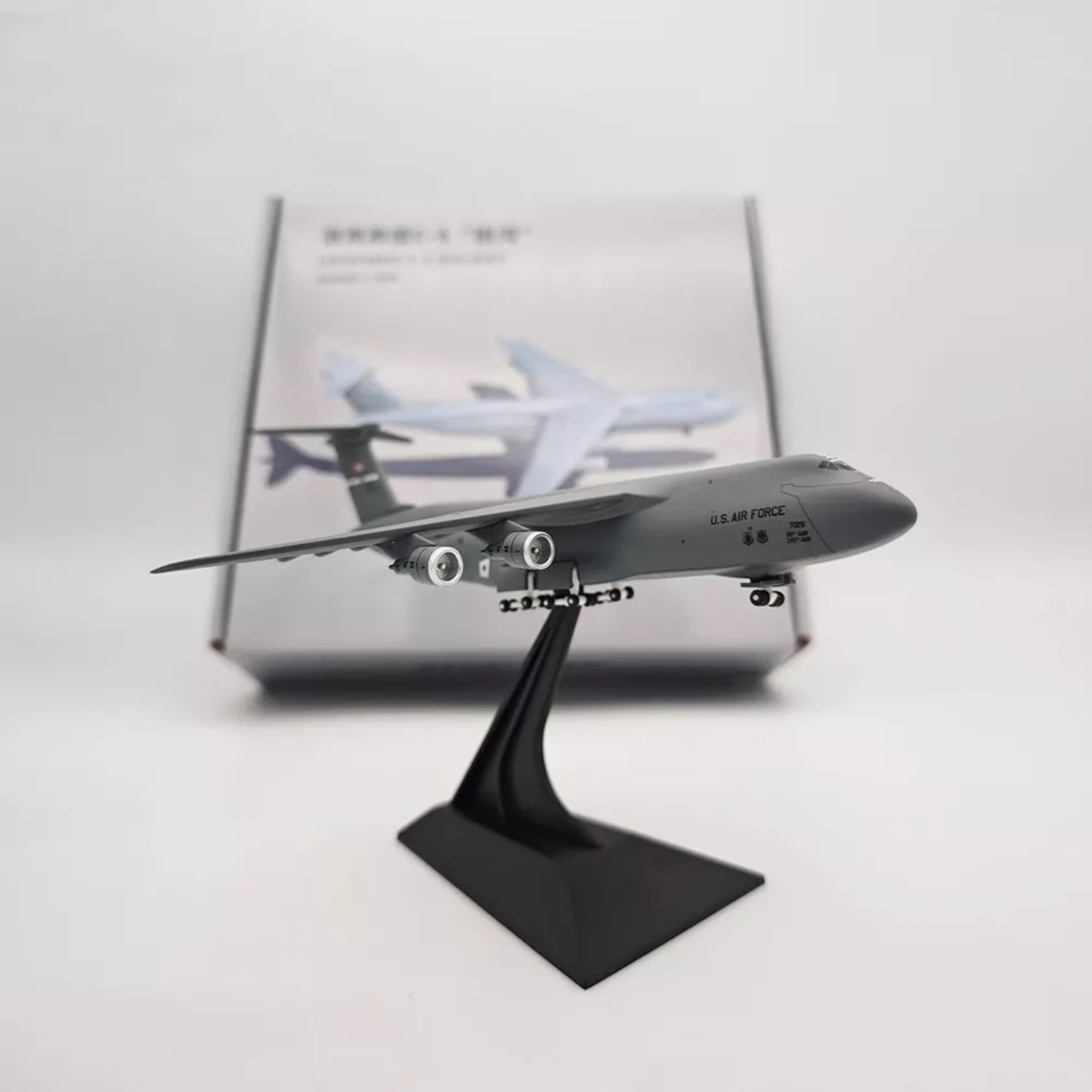 Diecast 1/400 USAF For Lockheed C-5 Transport Aircraft Model Static Display