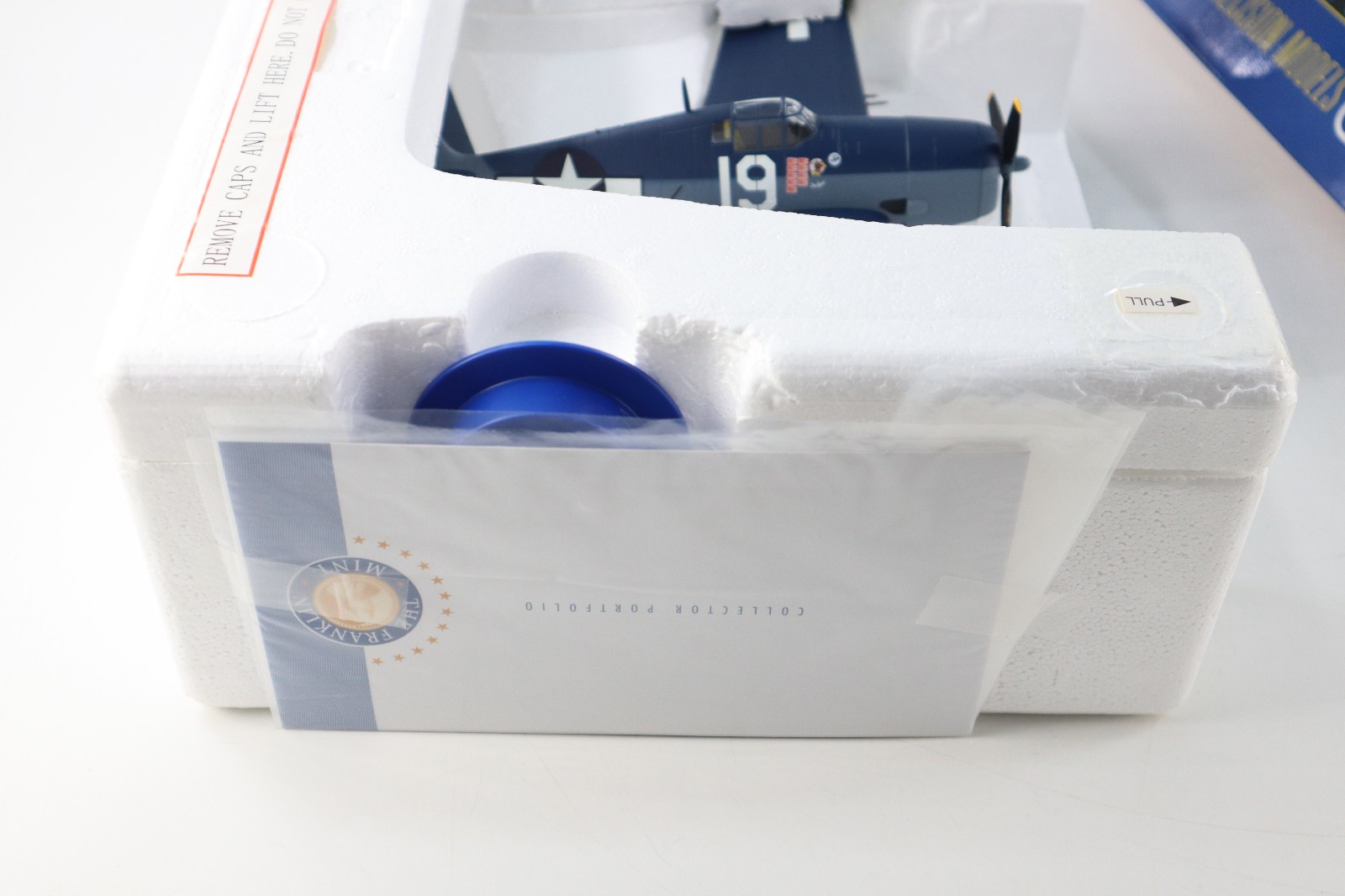 Franklin Mint Armour Collection U.S.Navy F-6F HELLCAT WWII Ace McCambell 1:48