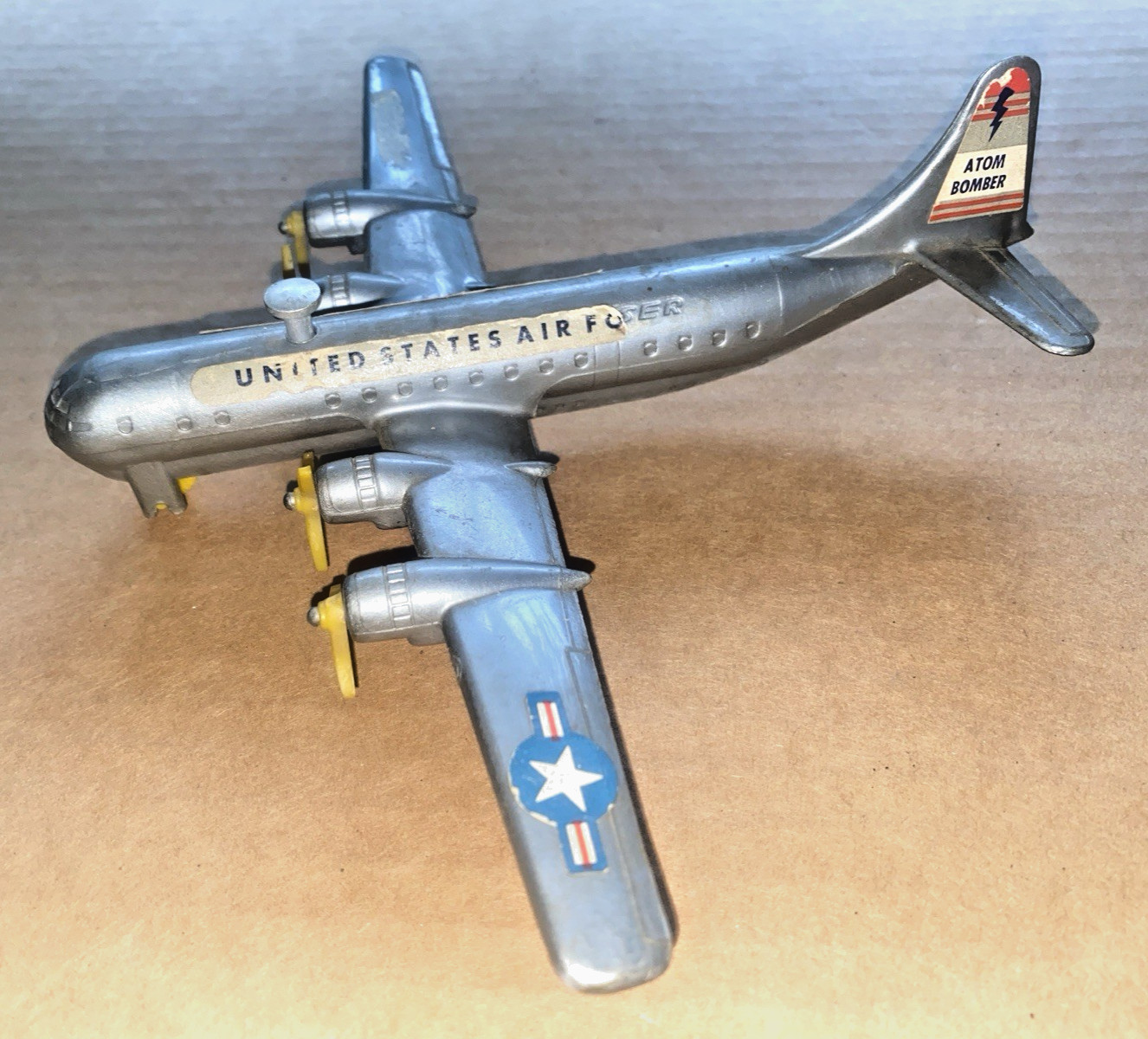 THOMAS TOYS 1950’s RARE VINTAGE ATOM BOMBER BOEING STRATOCRUISER