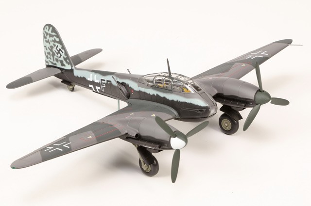 AA29702 Corgi Me 410A Hornisse 1/72 Model U5+FE Luftwaffe 14./KG 2