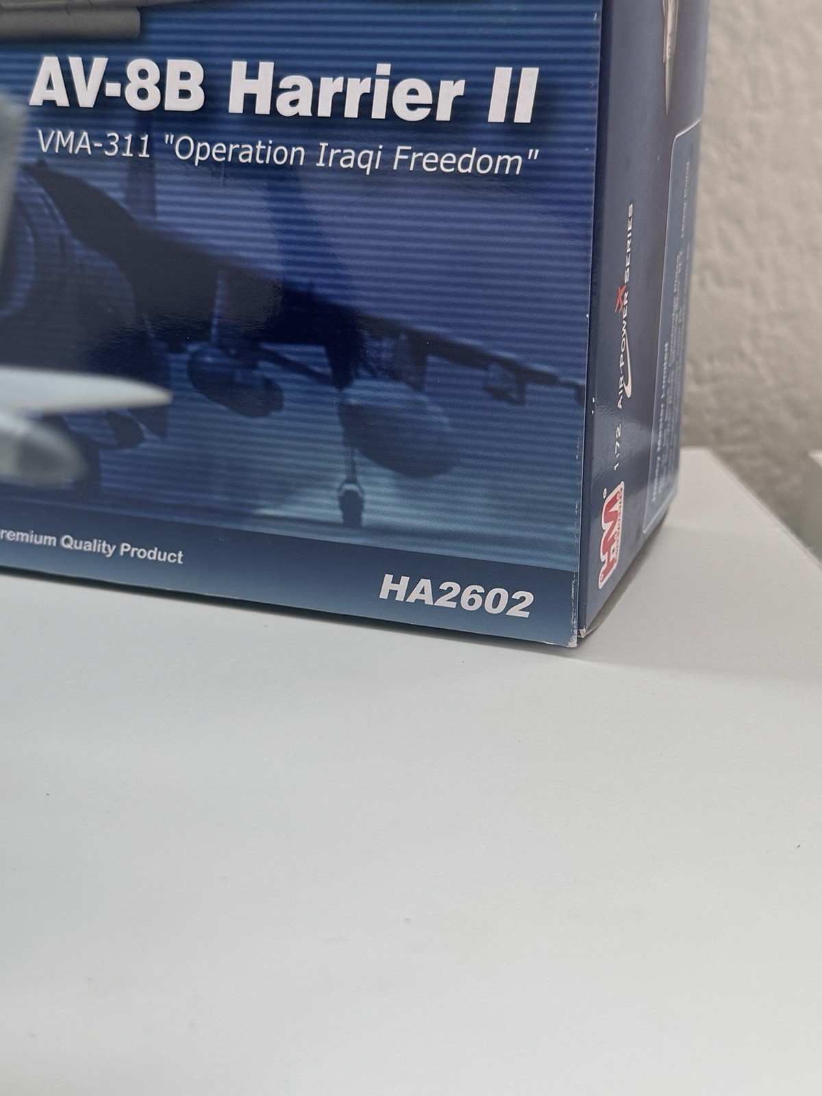 Hobbymaster AV-8B Harrier II USMC ” Operation Iraqi Freedom” HA2602 1:72
