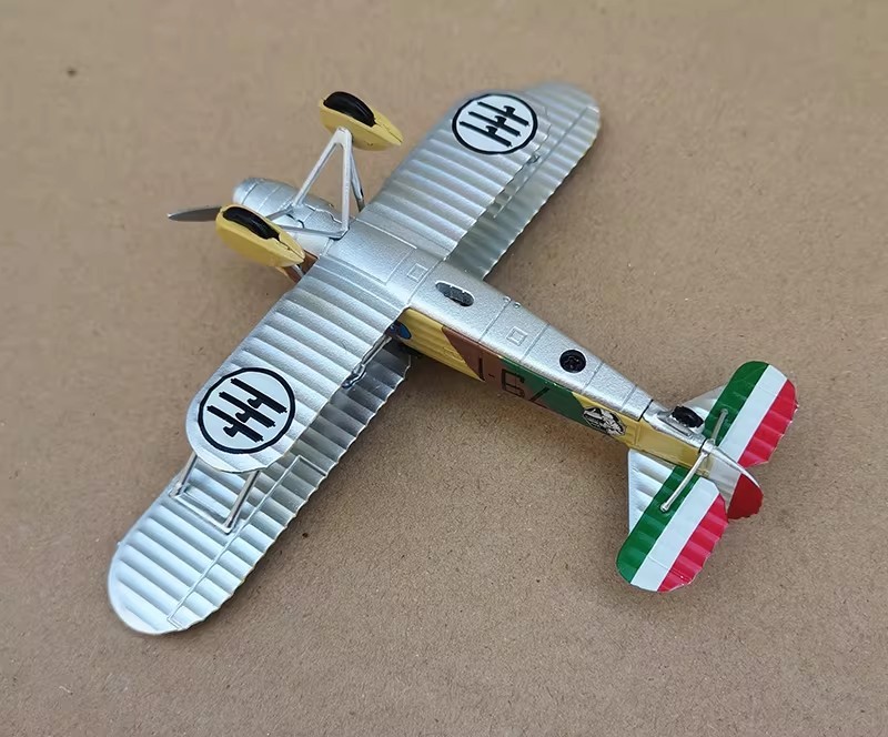 1:72 Diecast Military Model WWII Italian FIAT CR.32 Biplane Fighter Collection