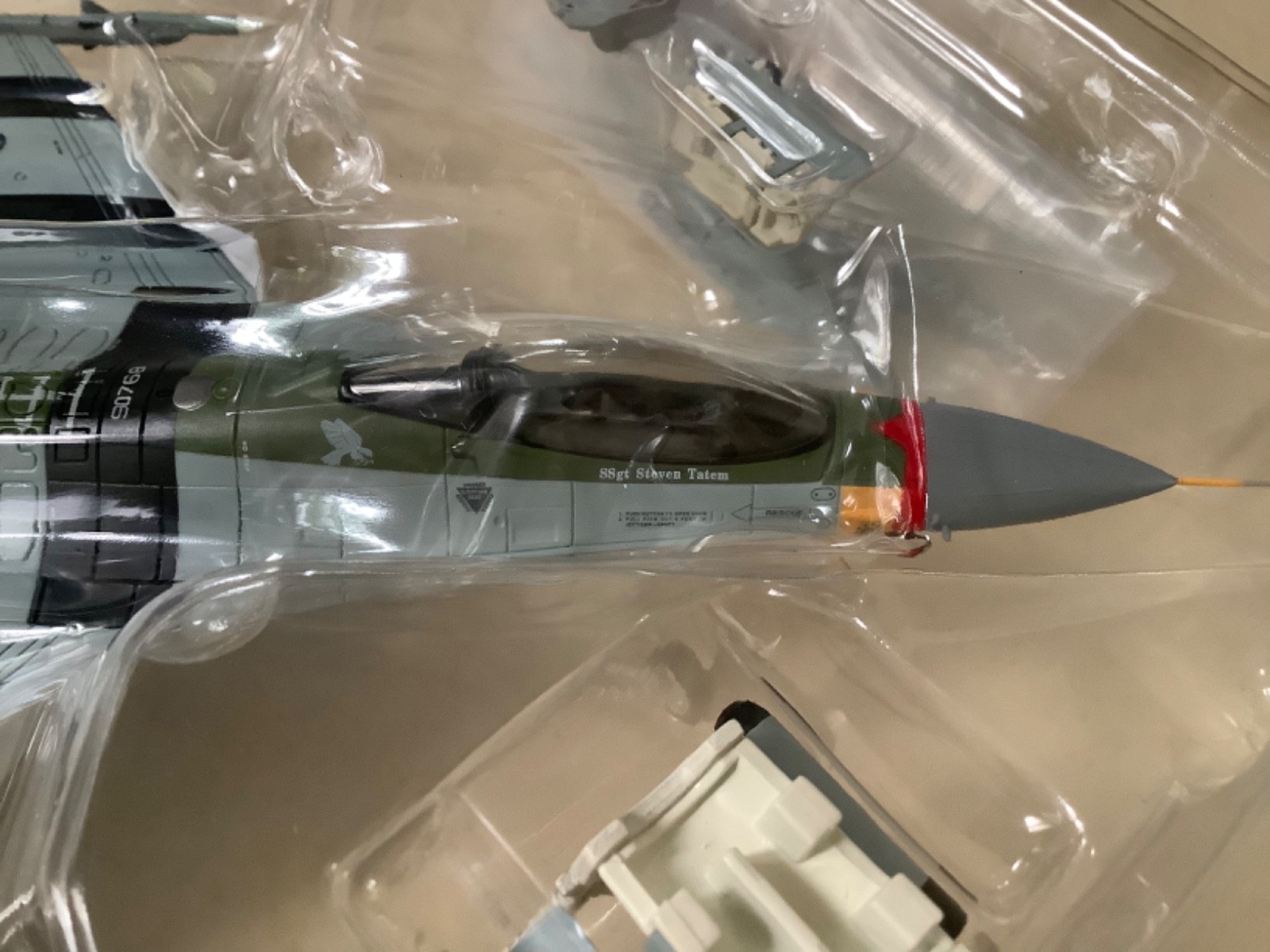 HOBBYMASTER 1:72 F-16C PASSIONATE PATSY, 310TH FS 80TH ANNIVERSARY 2022 HA38013
