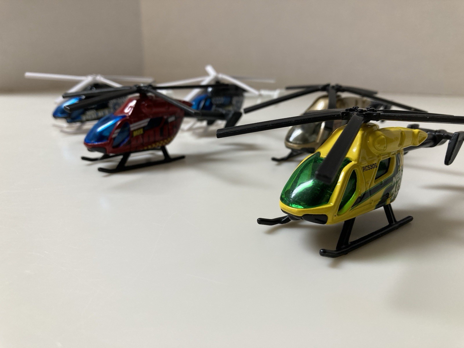 Matchbox Airblade Helicopter Lot of 5 Diecast Vehicles 2009 Mattel Police, News+