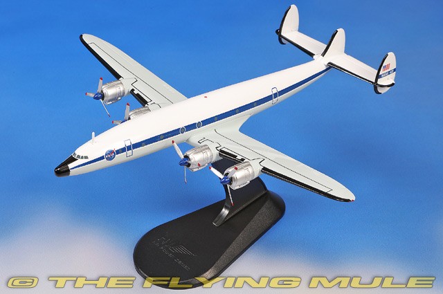 Hobby Master 1:200 C-121G Super Constellation NASA #421