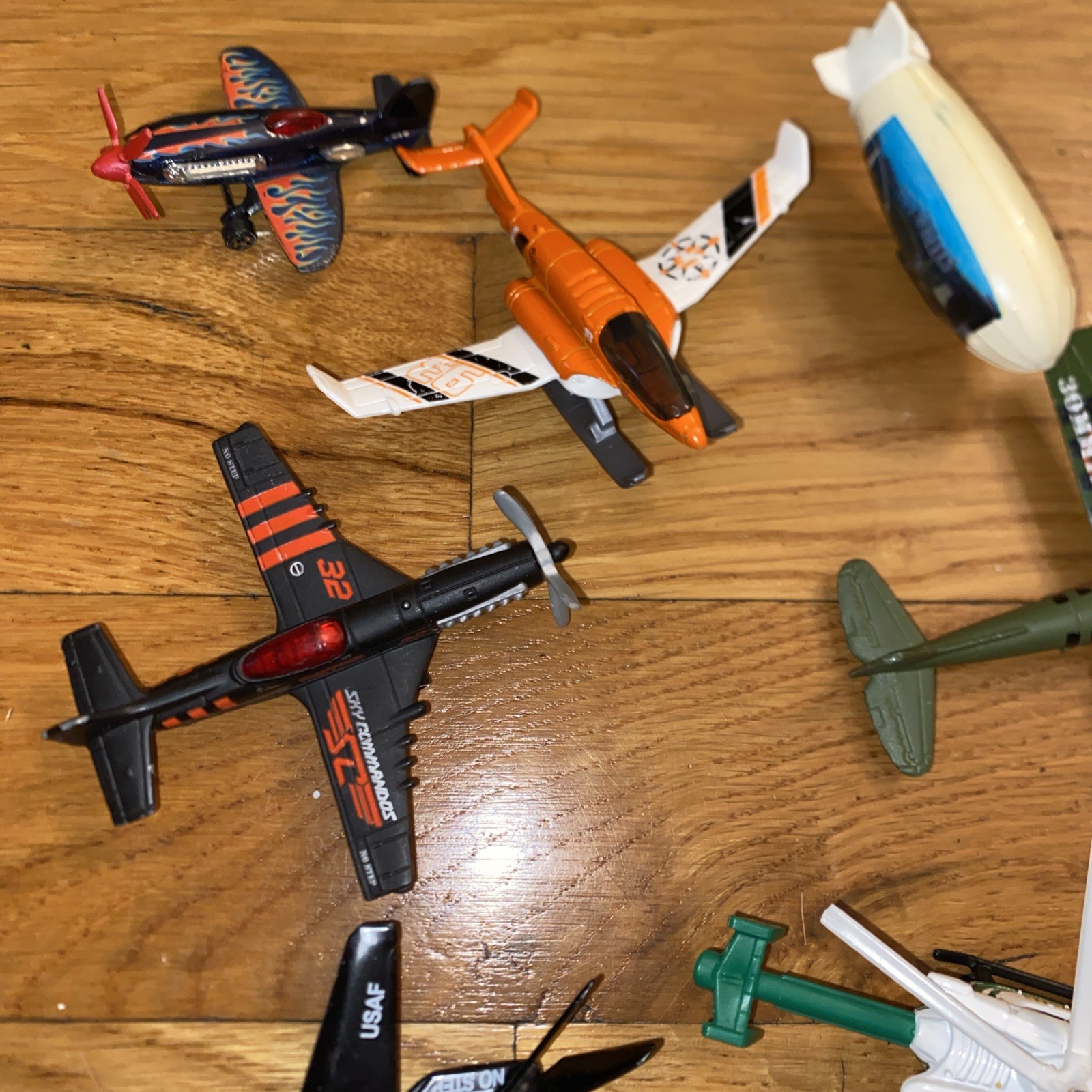 Lot Of 13 Vintage Diecast Airplanes Air Force Blimp Shuttle Matchbox Other