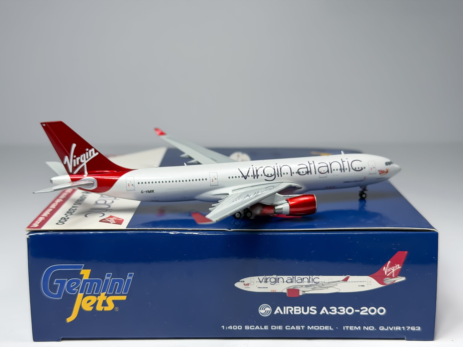 Virgin Atlantic Airbus A330-200 1:400 Gemini Jets G-VMIK (GJVIR1763)
