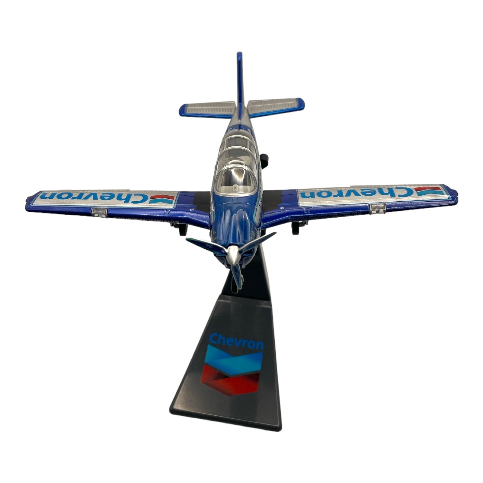 Julie Clark’s Chevron Mentor Beechcraft T-34 Free Spirit Diecast Airplane w/DVD