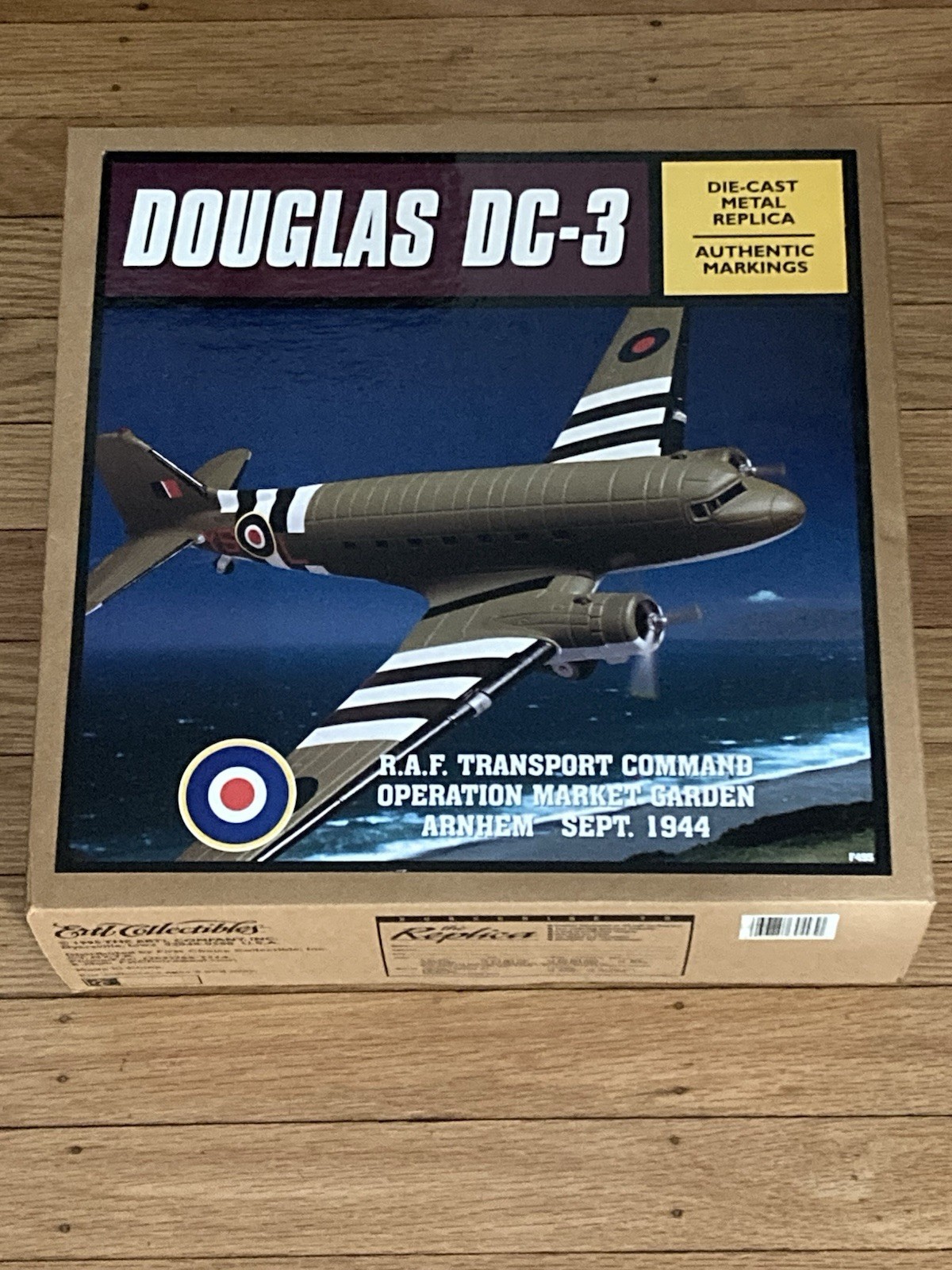 WW2 🇺🇸🇬🇧 Ertl Douglas DC-3 1/72 RAF Operation Market Garden Arnhem 1944