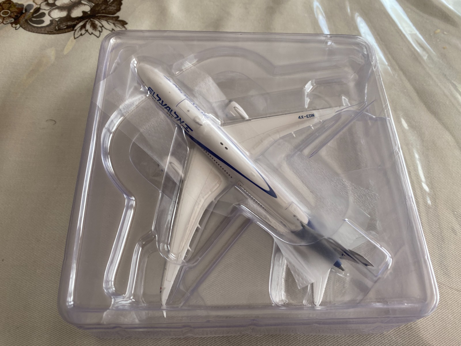 Phoenix Models 1/400 El Al Boeing 787-9 Reg. 4X-EDF *MINT* “New Livery”