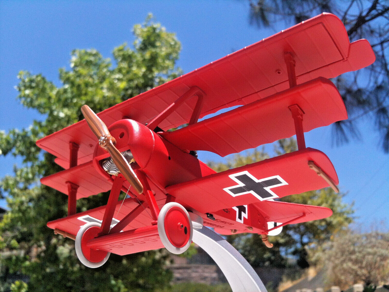 Corgi Fokker Dr.I Triplane Luftstreitkrafte JG 1 Death of The Red Baron ’18 1:48
