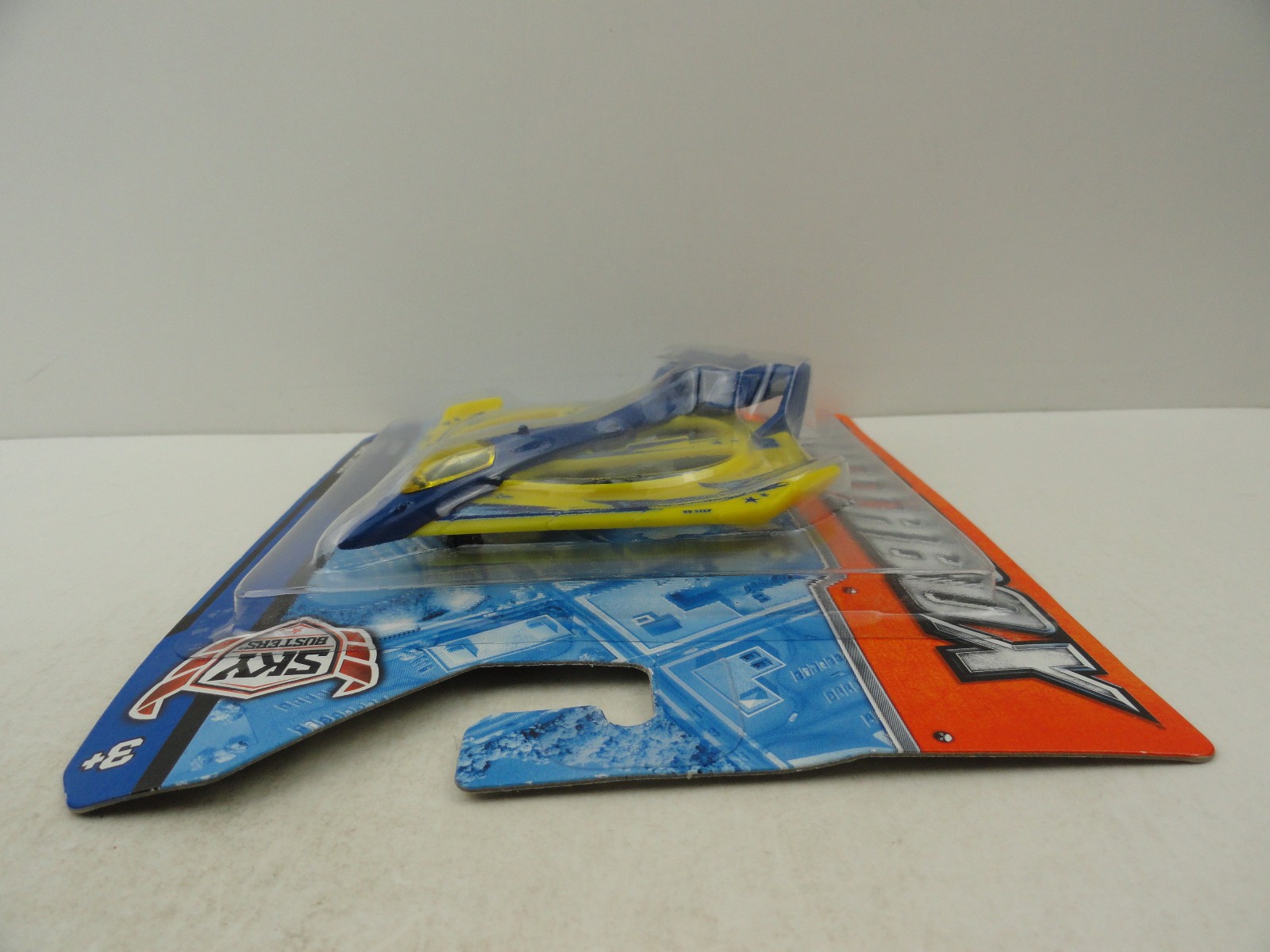 2012 Matchbox Sky Busters City Turbo Tornado (Blue/Yellow)