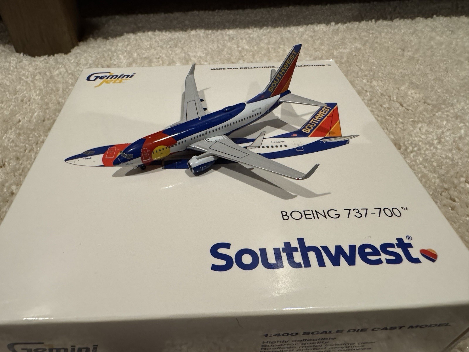 Southwest Boeing 737-700 N230WN Colorado One GeminiJets GJSWA1412 1:400 RARE
