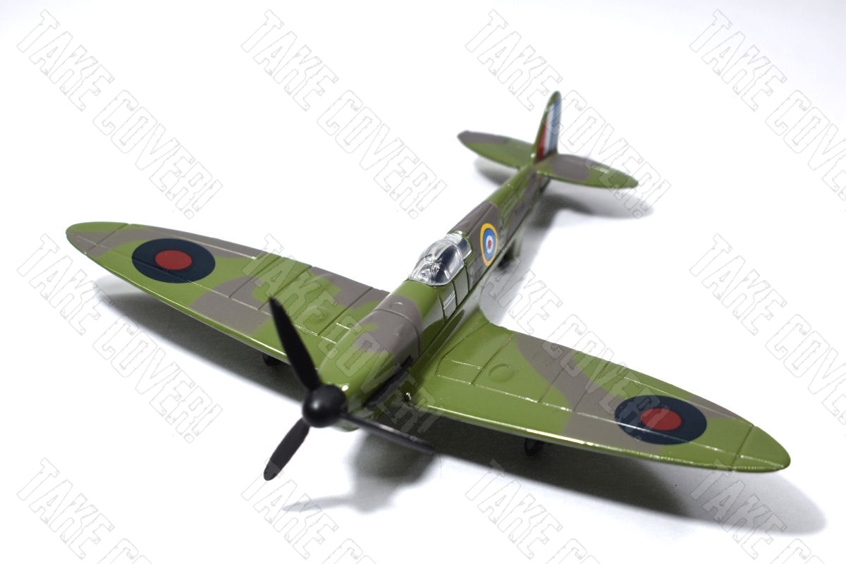 Motormax Skywings – Spitfire – RAF Fighter Command – Diecast Metal Aircraft Toy