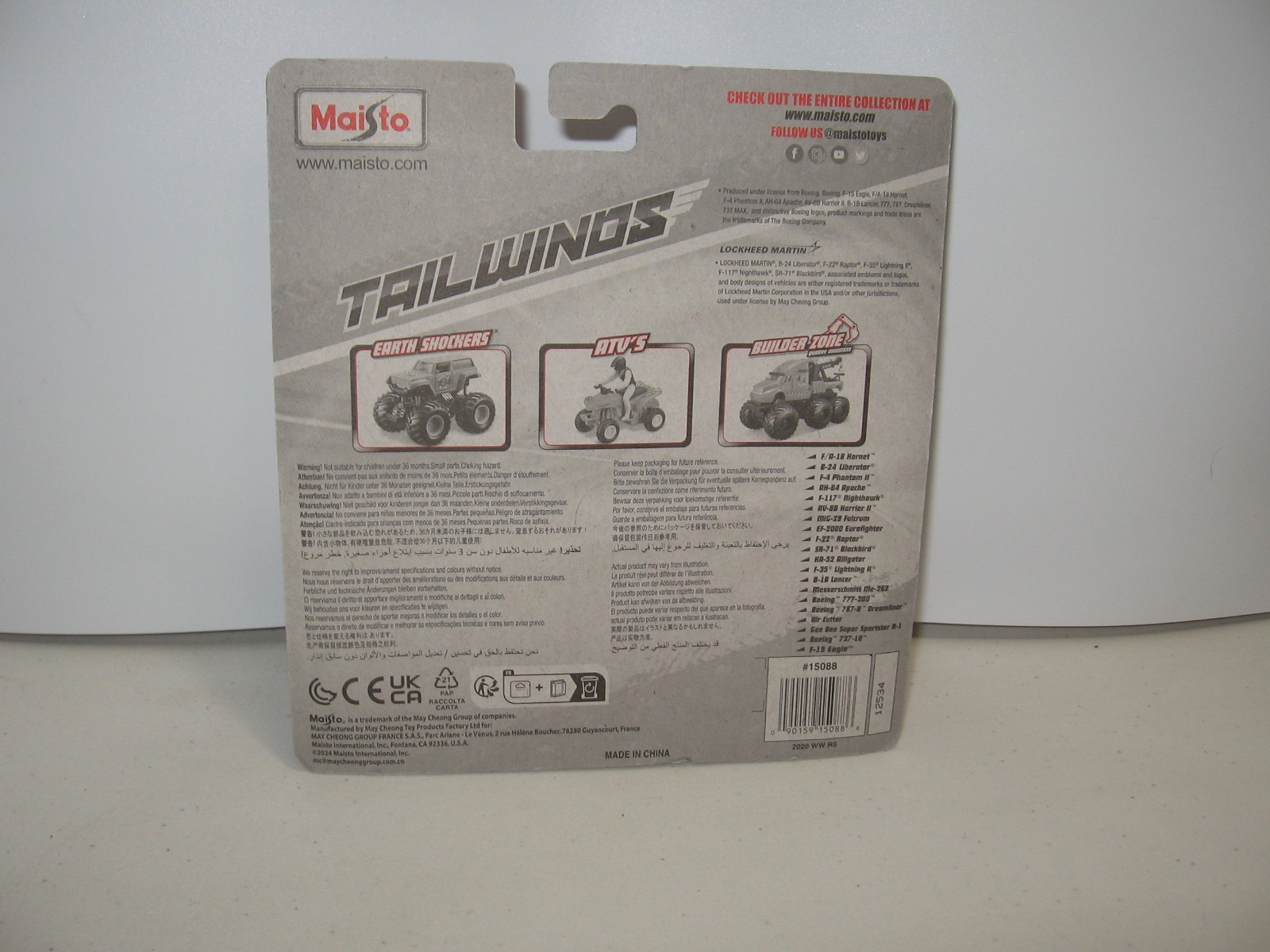 Maisto Tailwinds SR-71 spy plane Mach 3 + brand new and sealed !