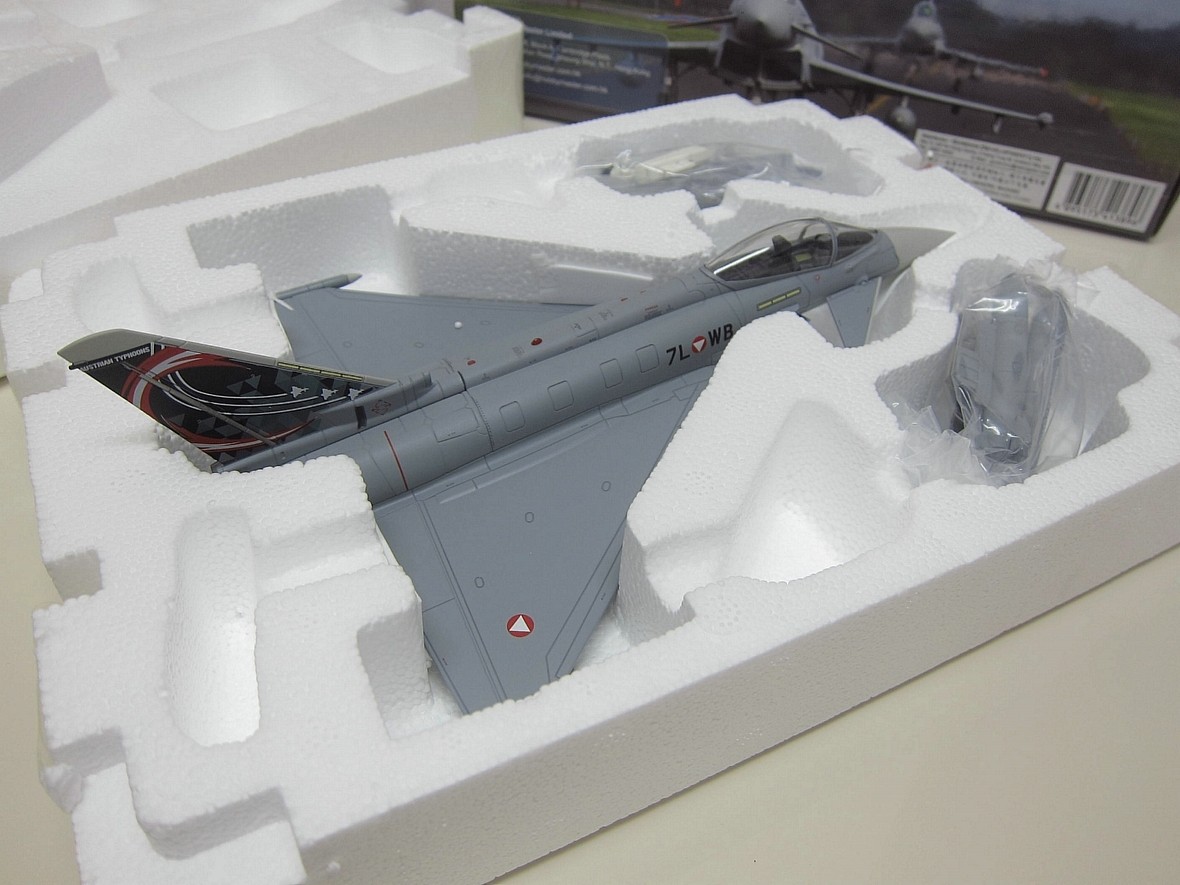 Hobby Master 1/72 Eurofighter Typhoon Austrian Air Force