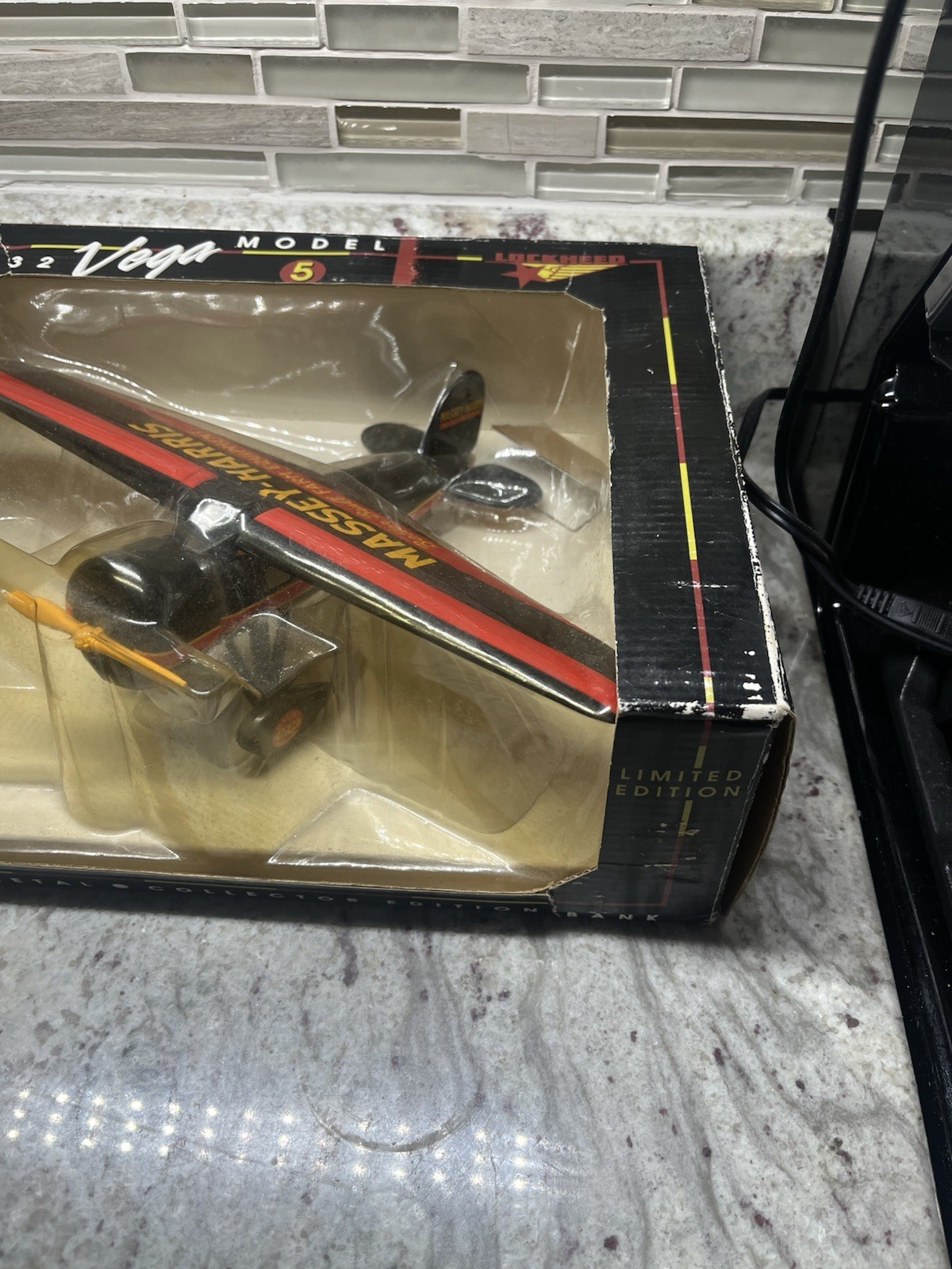 1932 Lockheed Vega Model 5 Diecast Airplane Collector Bank #35053 Massey Harris