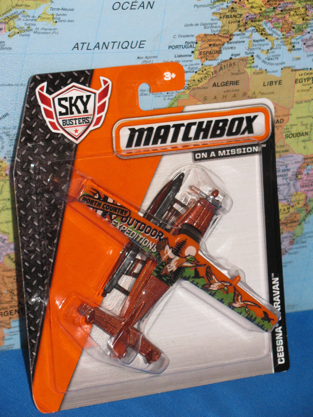 MATCHBOX MBX SKYBUSTERS CESSNA CARAVAN AIRPLANE ***BRAND NEW & VHTF***